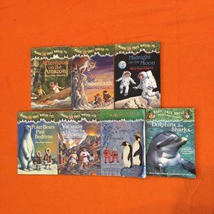 Magic Tree House 7 Book Set by Mary Pope Osborne